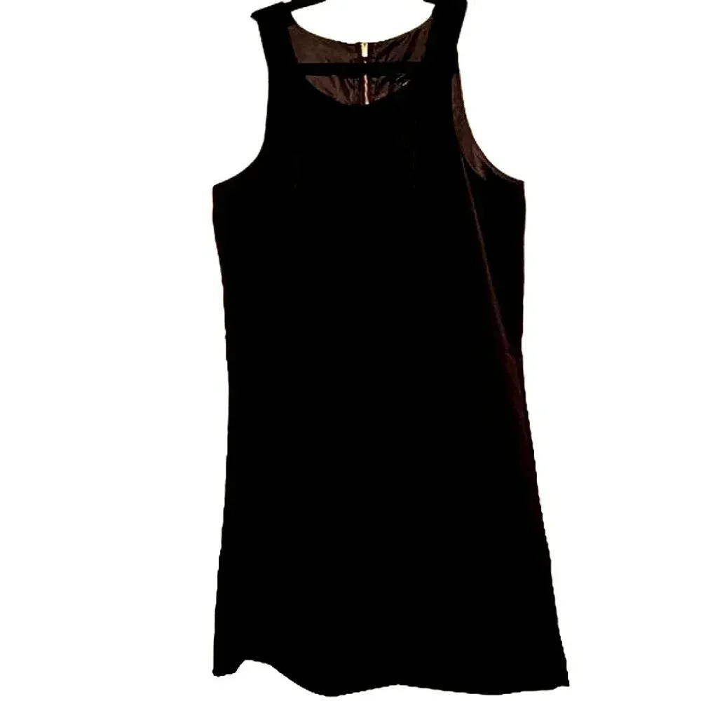 NWOT Vintage Oleg Cassini black sleeveless cocktail dress Size 6